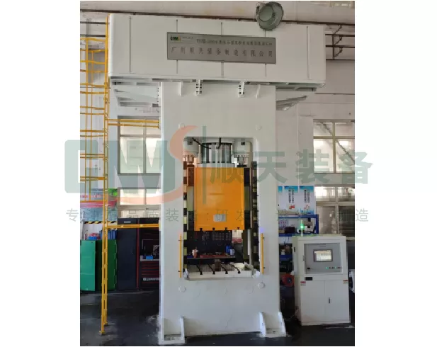Graphite bipolar plate molding hydraulic press
