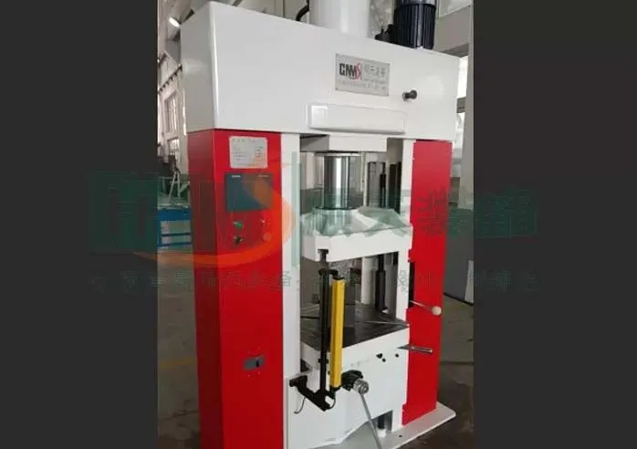 Accuracy comparison between servo and mechanical presses