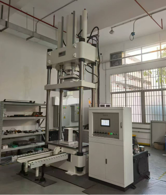 Why must servo-hydraulic presses be used for the assembly of electrolytic cell stacks?cid=5