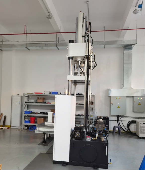 Why must servo-hydraulic presses be used for the assembly of electrolytic cell stacks?cid=5